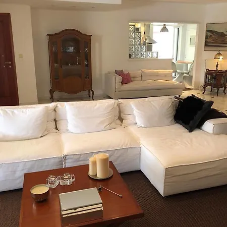 City Beach Luxury Penthouse アパート *