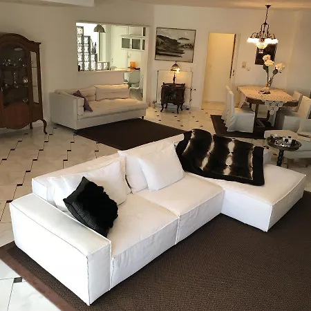 アパート City Beach Luxury Penthouse レティムノ